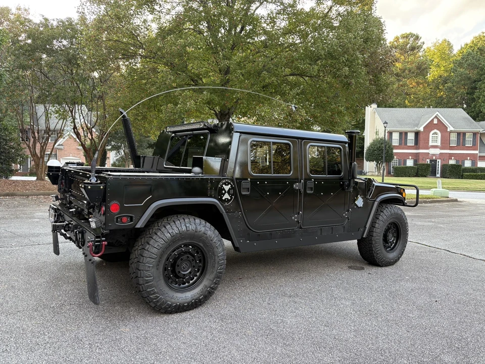 Hummer HMMWV - Image 17 of 31