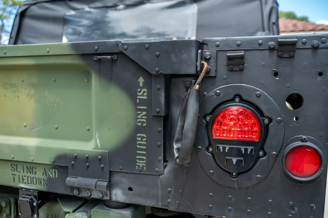 Hummer HMMWV - Image 29 of 31