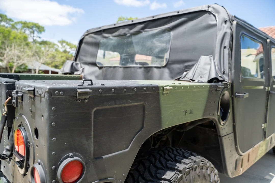 Hummer HMMWV - Image 20 of 31