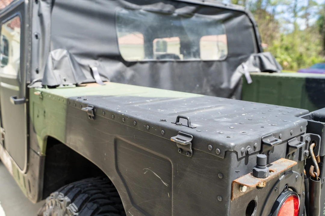 Hummer HMMWV - Image 19 of 31