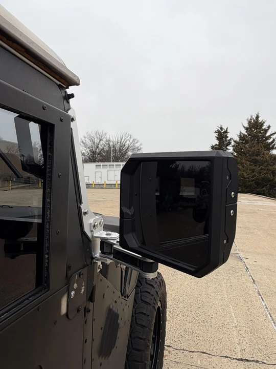 Hummer HMMWV - Image 14 of 31