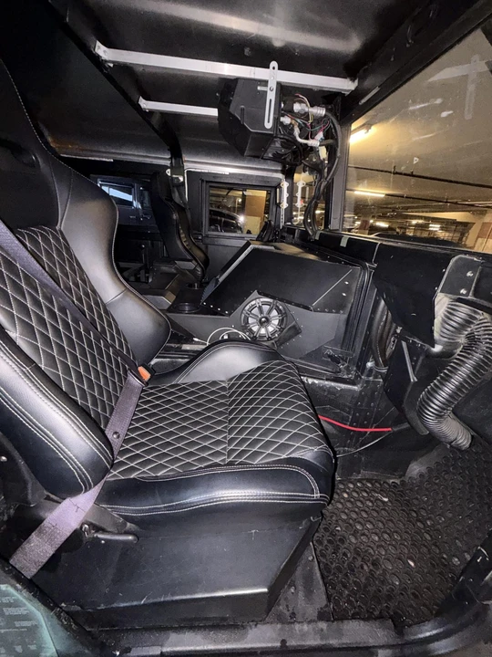 Hummer HMMWV - Image 21 of 31