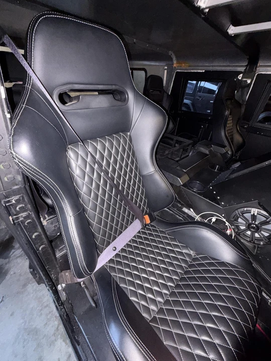 Hummer HMMWV - Image 22 of 31