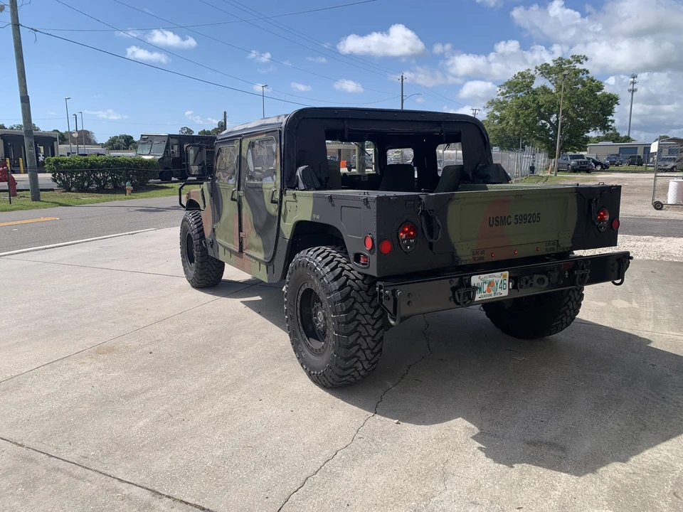 Hummer HMMWV - Image 18 of 31