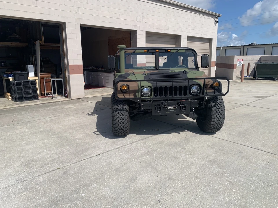 Hummer HMMWV - Image 5 of 31