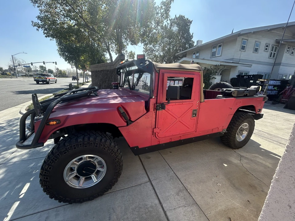 Hummer HMMWV - Image 22 of 31