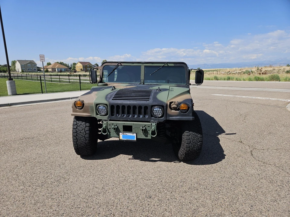 Hummer HMMWV - Image 2 of 31