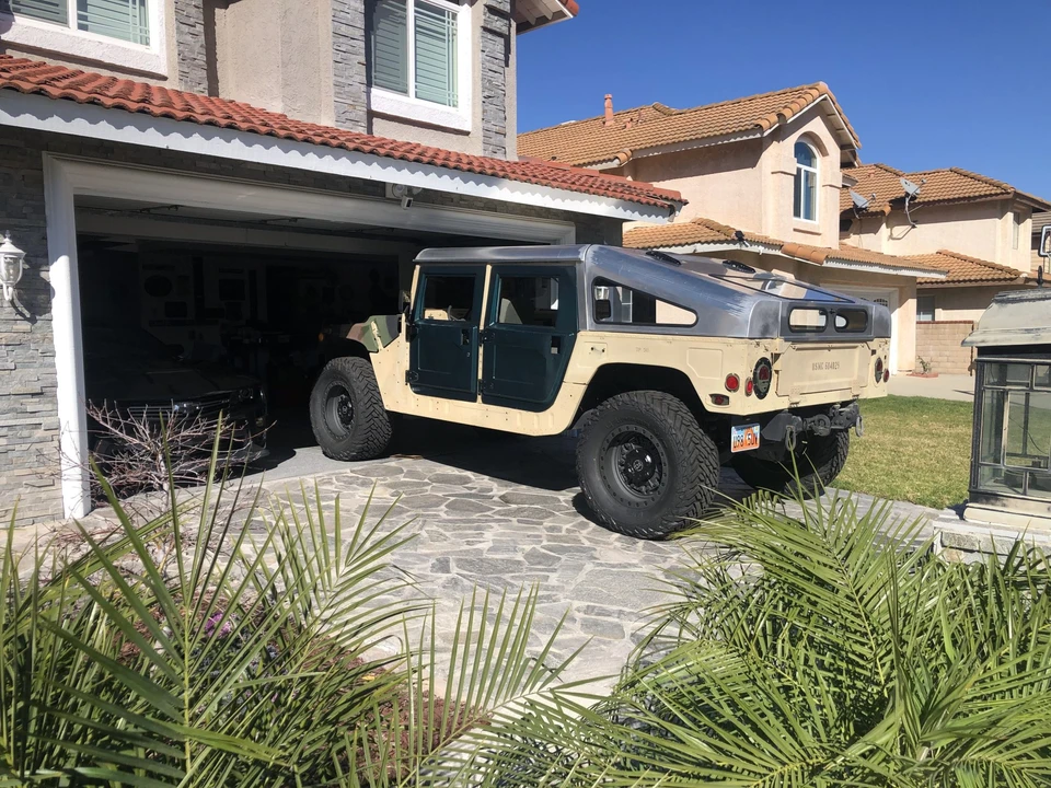 Hummer HMMWV - Image 15 of 31