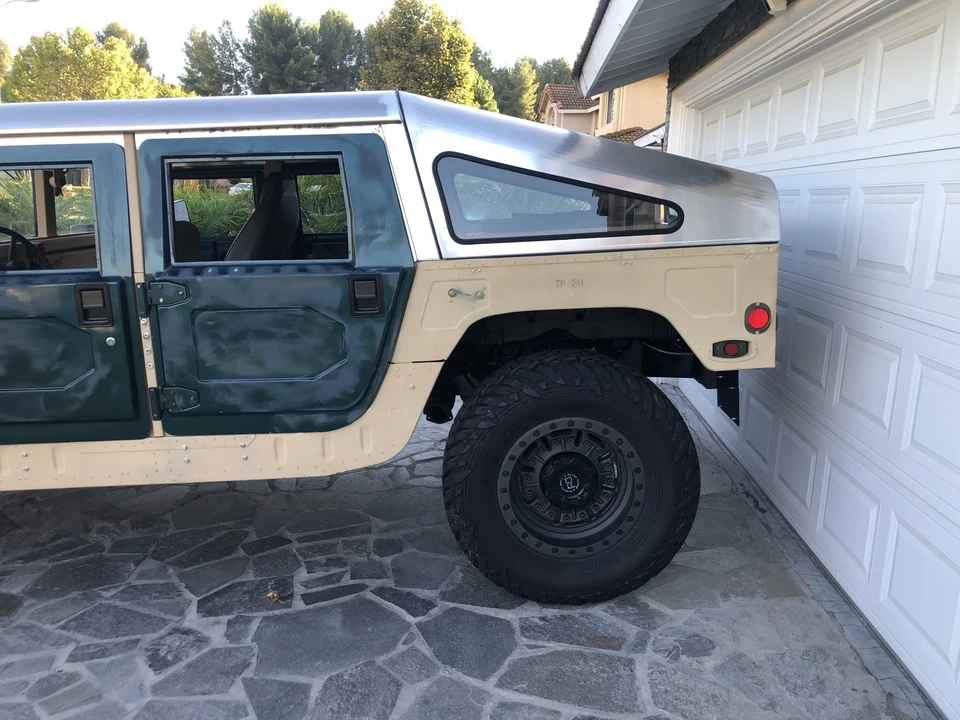 Hummer HMMWV - Image 25 of 31
