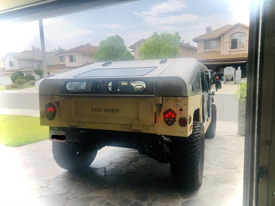 Hummer HMMWV - Image 12 of 31