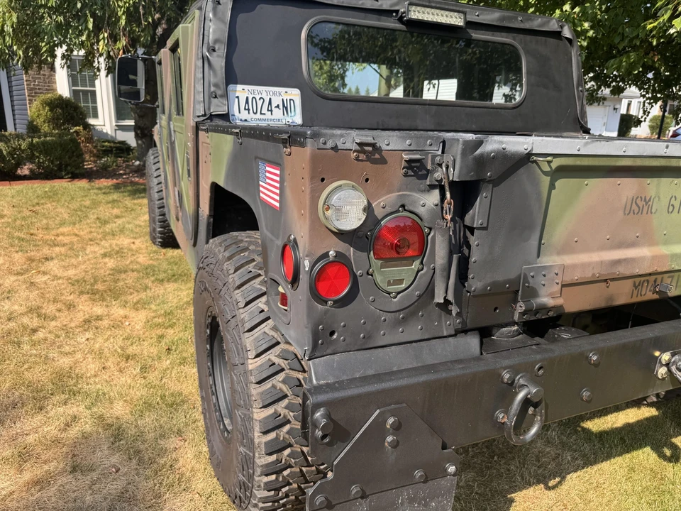 Hummer HMMWV - Image 12 of 31