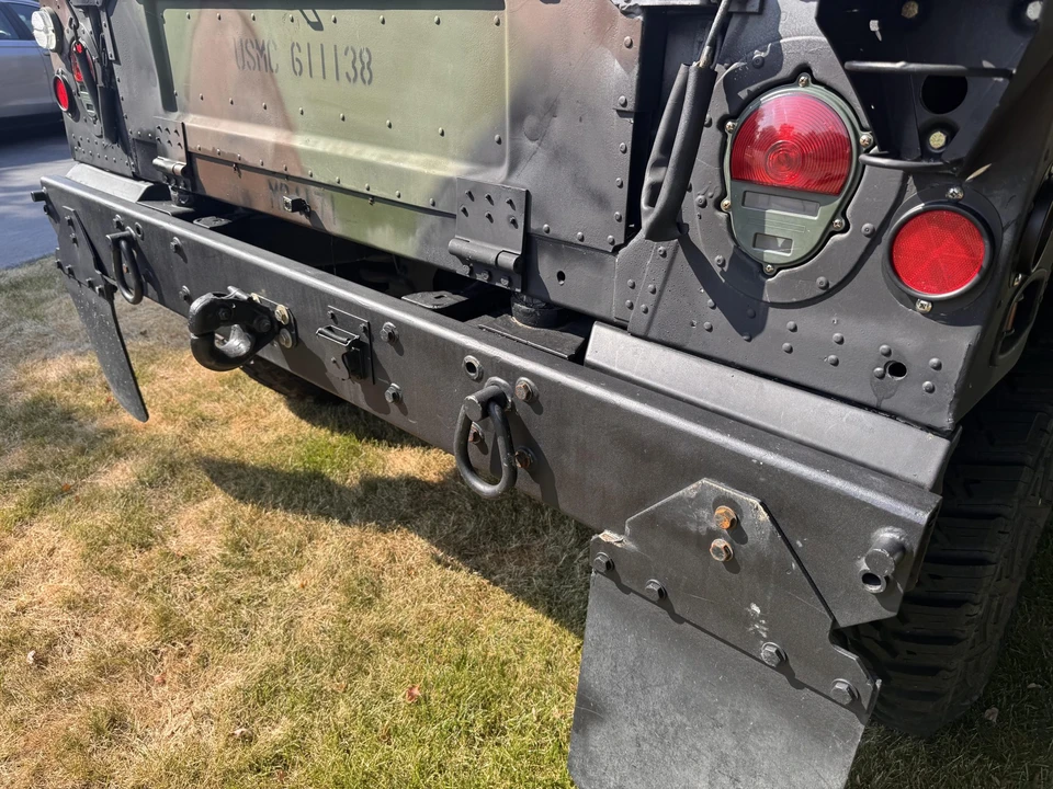 Hummer HMMWV - Image 15 of 31
