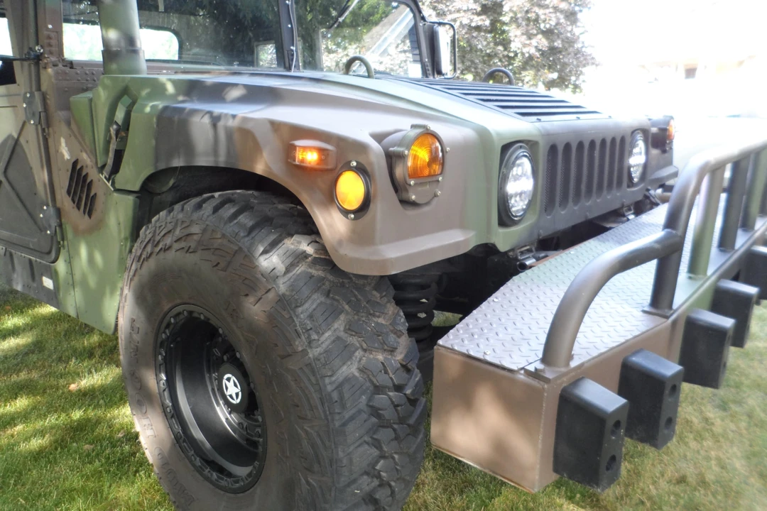 Hummer HMMWV - Image 16 of 31