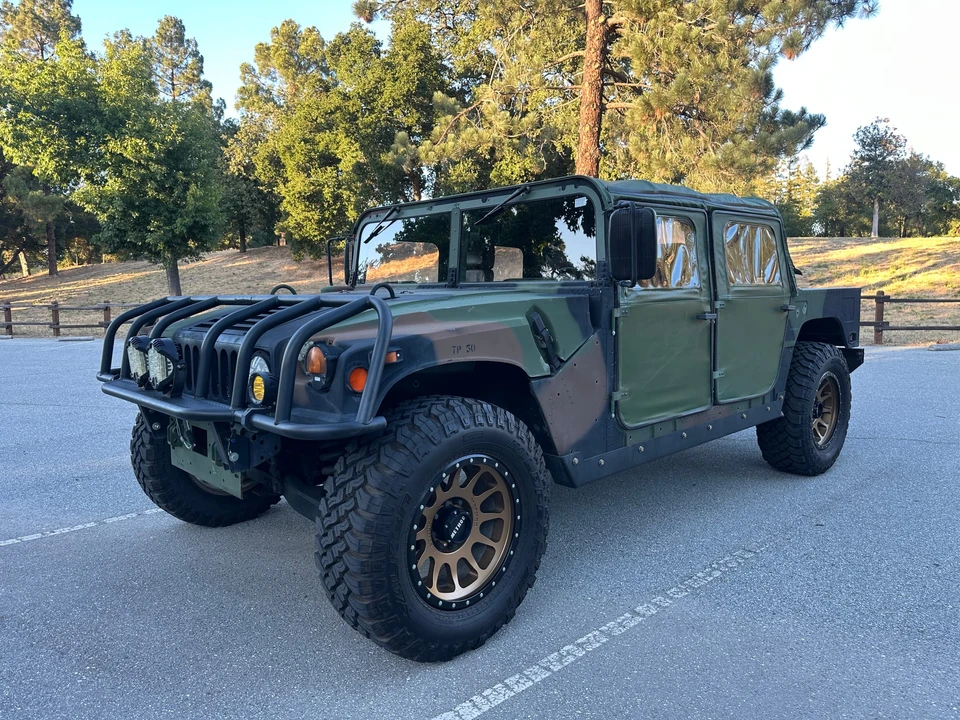 Hummer HMMWV - Image 2 of 31