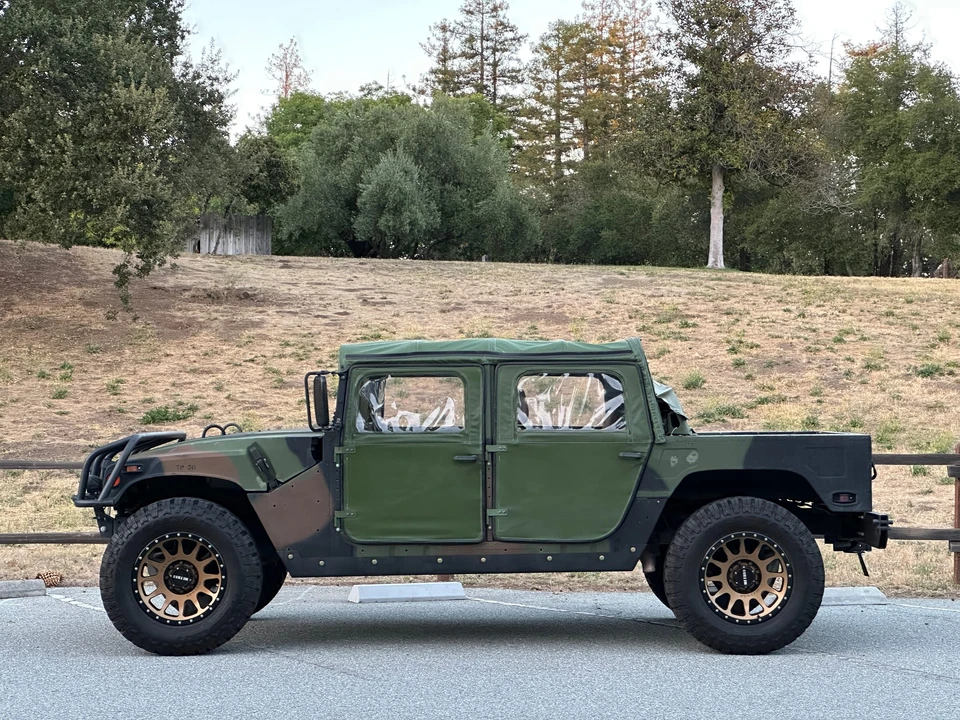 Hummer HMMWV - Image 15 of 31