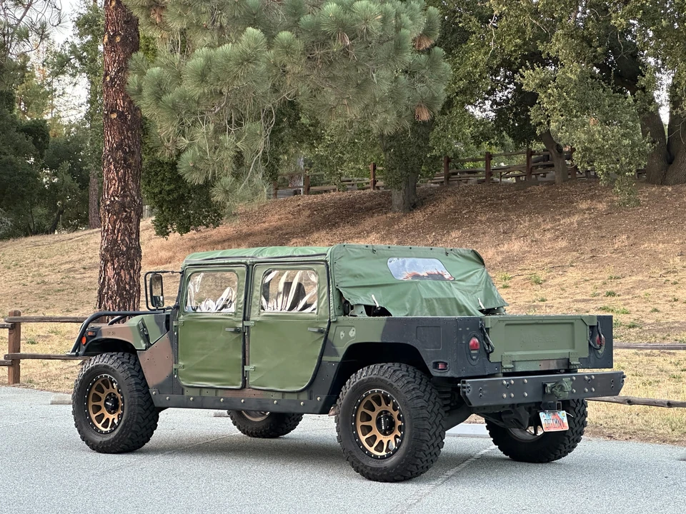 Hummer HMMWV - Image 14 of 31