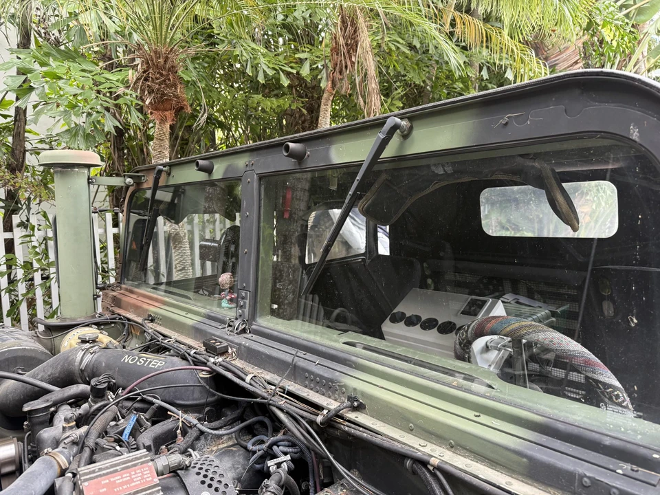 Hummer HMMWV - Image 25 of 31