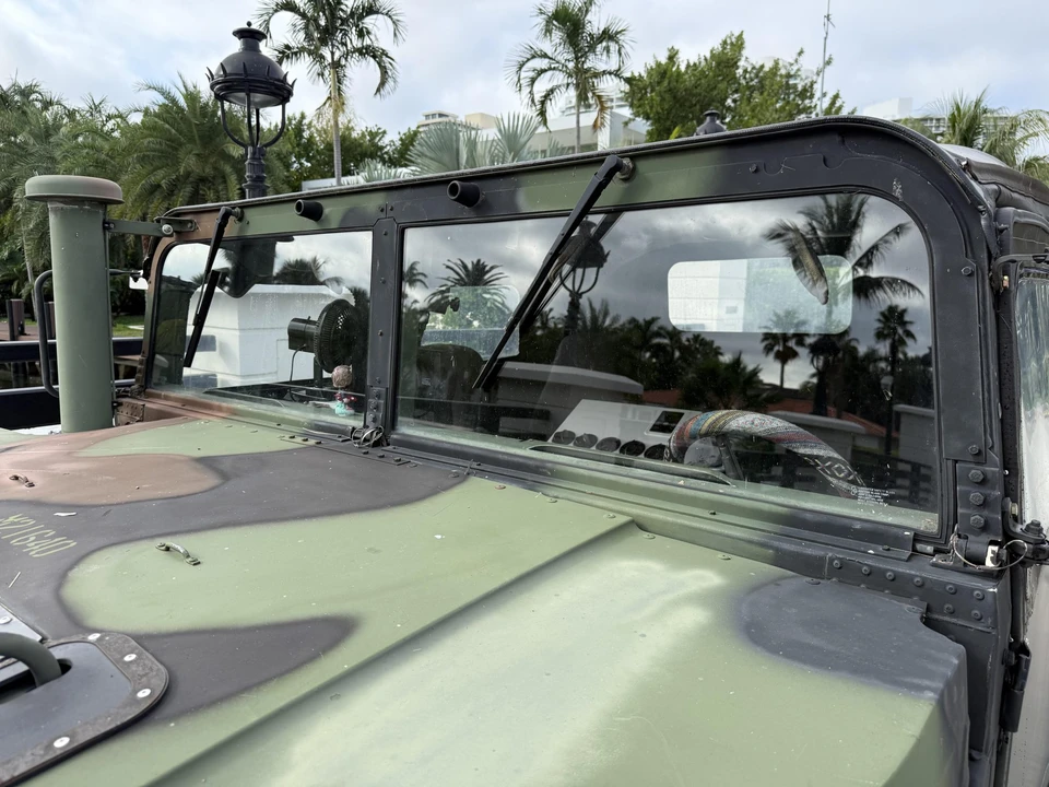 Hummer HMMWV - Image 26 of 31
