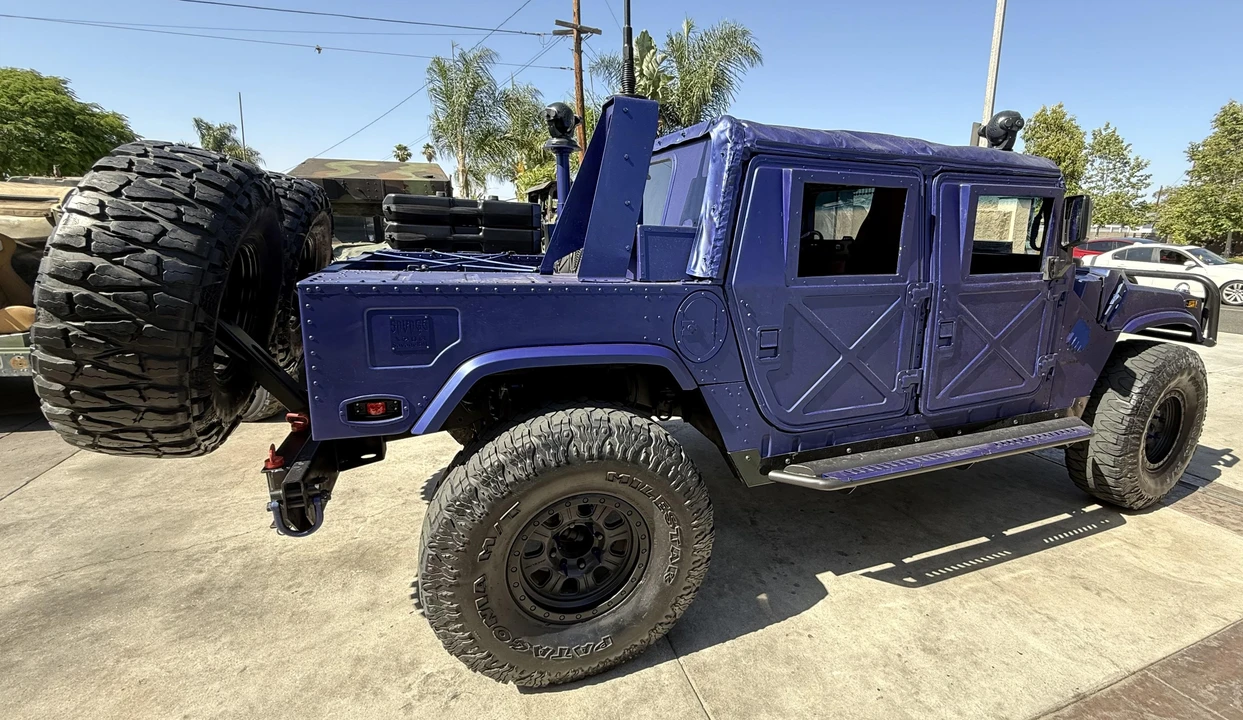 Hummer HMMWV - Image 25 of 31
