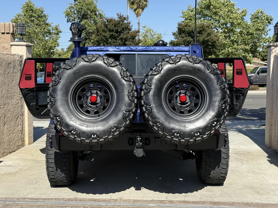 Hummer HMMWV - Image 27 of 31