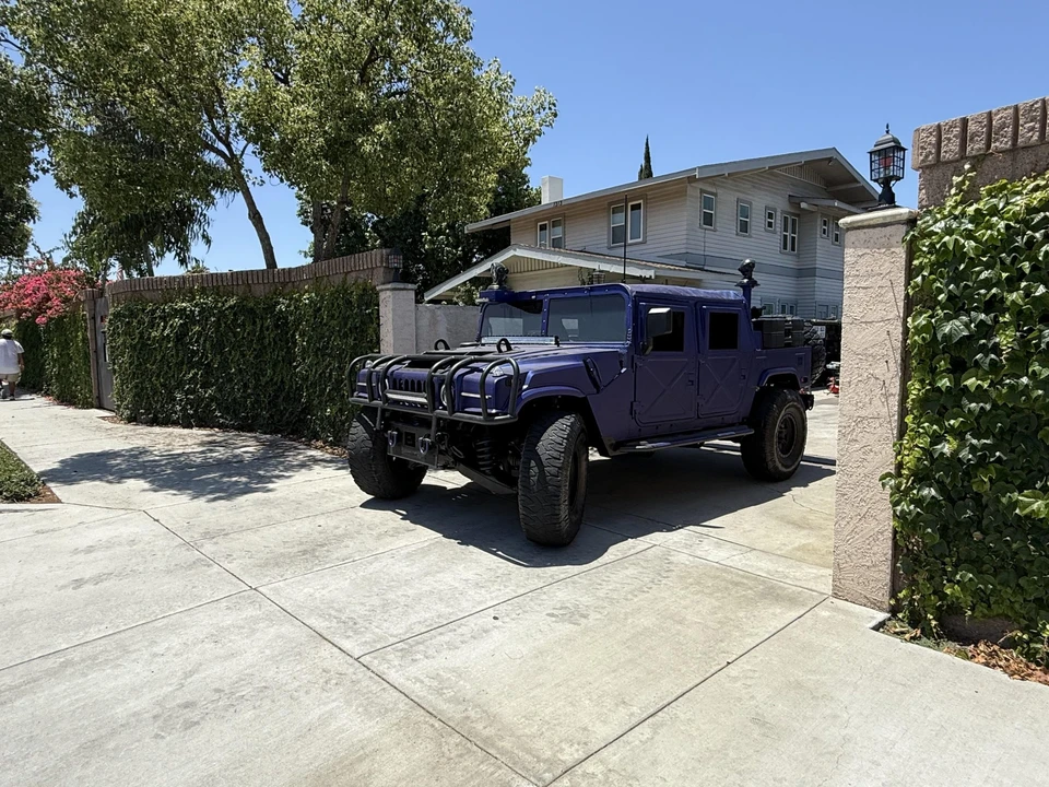 Hummer HMMWV - Image 3 of 31