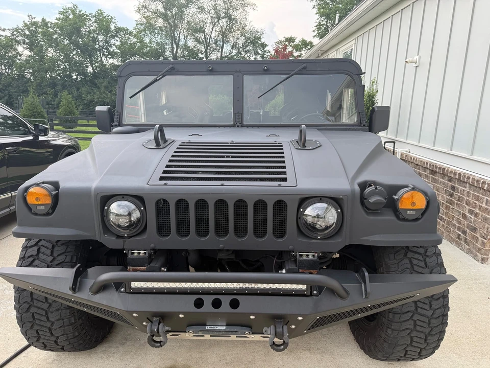 Hummer HMMWV - Image 11 of 31