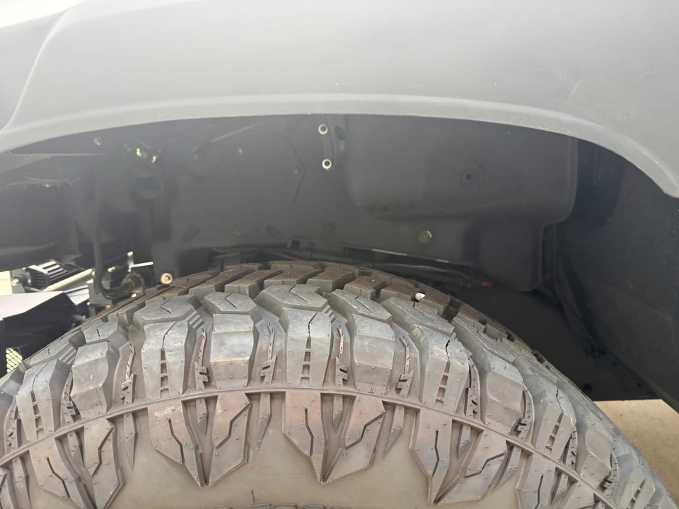Hummer HMMWV - Image 27 of 31