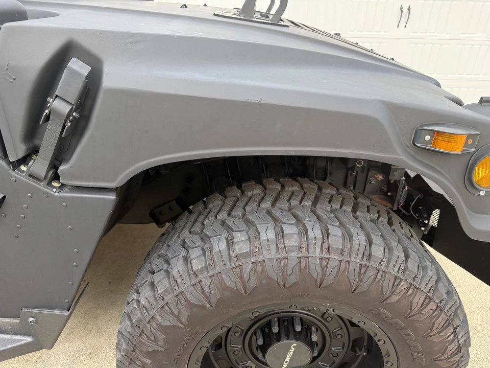 Hummer HMMWV - Image 15 of 31