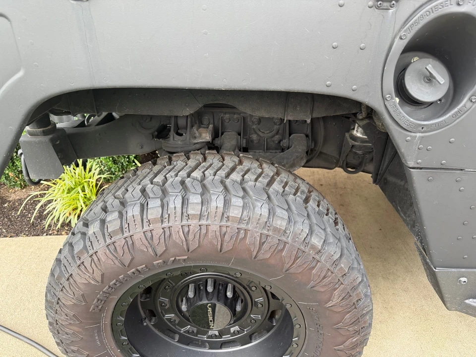 Hummer HMMWV - Image 26 of 31