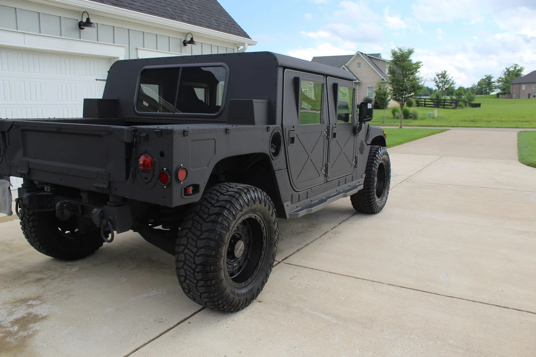 Hummer HMMWV - Image 8 of 31