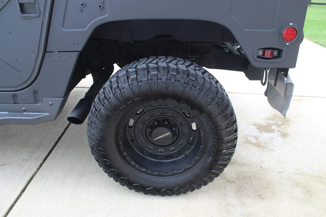 Hummer HMMWV - Image 23 of 31