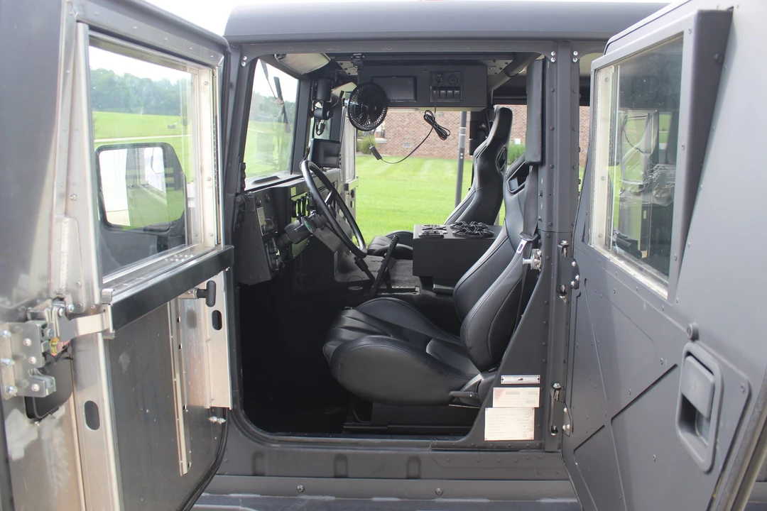 Hummer HMMWV - Image 31 of 31
