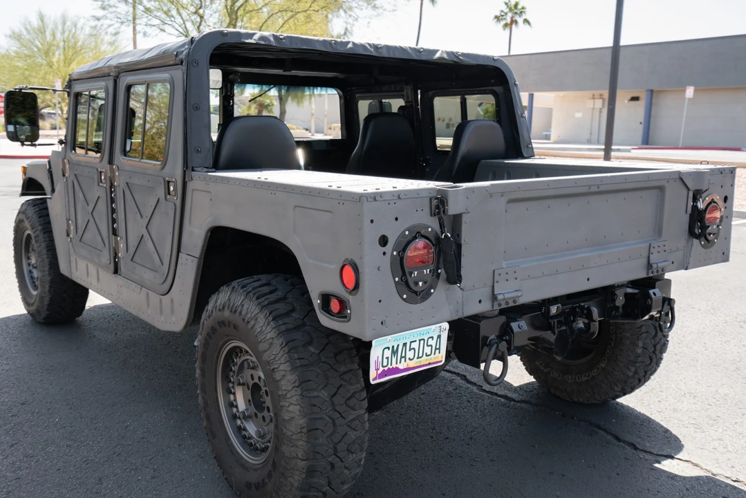 Hummer HMMWV - Image 11 of 31