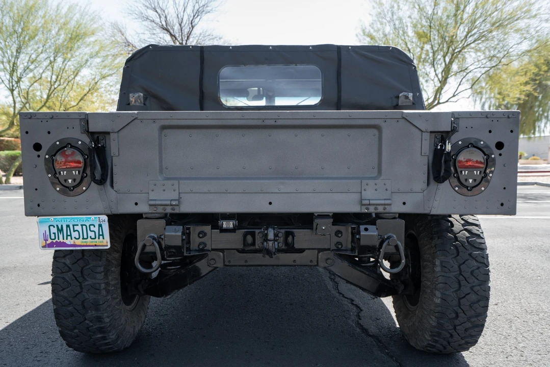 Hummer HMMWV - Image 8 of 31