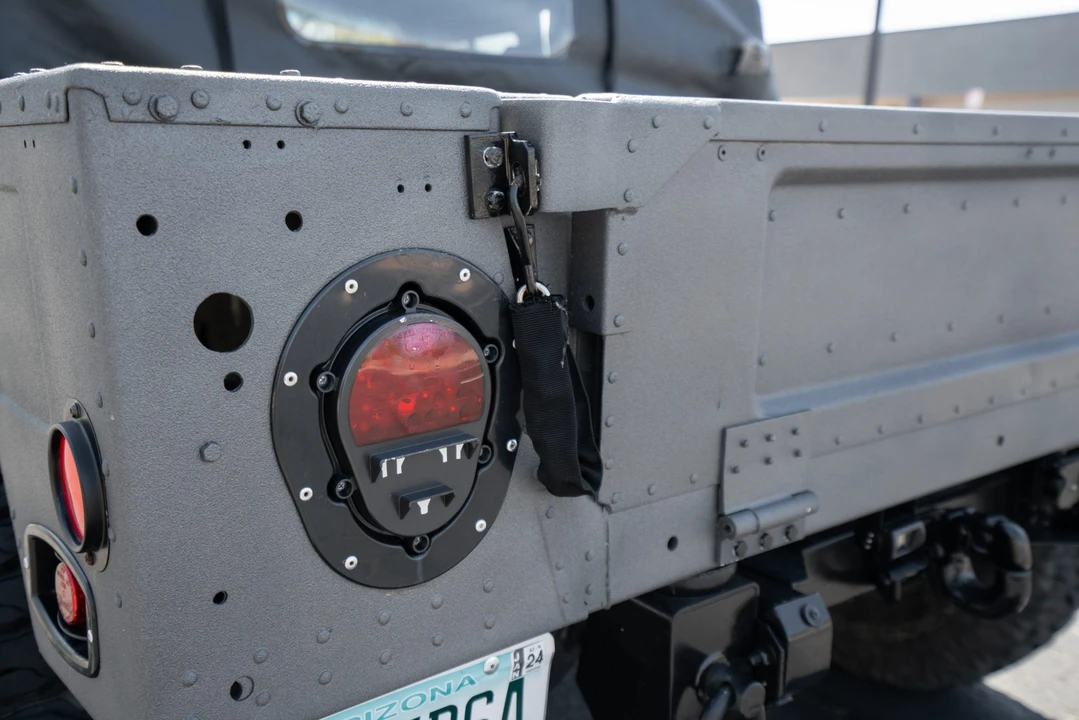 Hummer HMMWV - Image 30 of 31