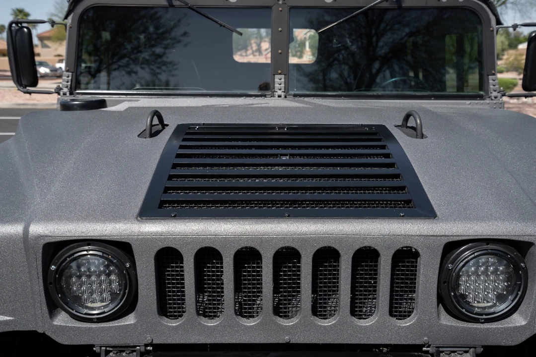 Hummer HMMWV - Image 15 of 31