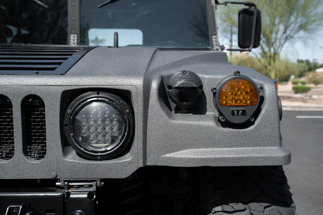 Hummer HMMWV - Image 24 of 31