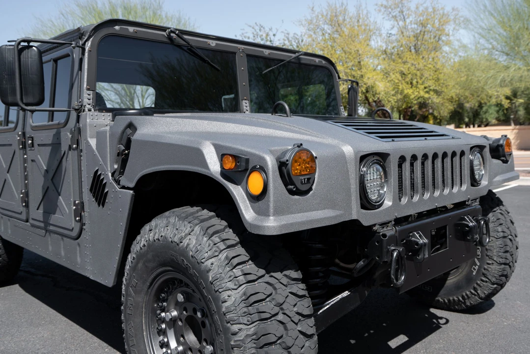 Hummer HMMWV - Image 16 of 31