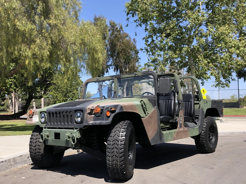 Hummer HMMWV - Image 15 of 31