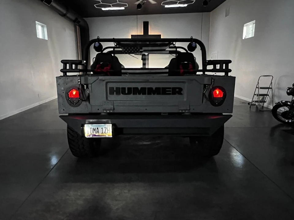 Hummer HMMWV - Image 20 of 31