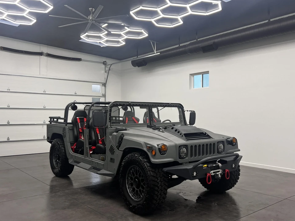 Hummer HMMWV - Image 15 of 31