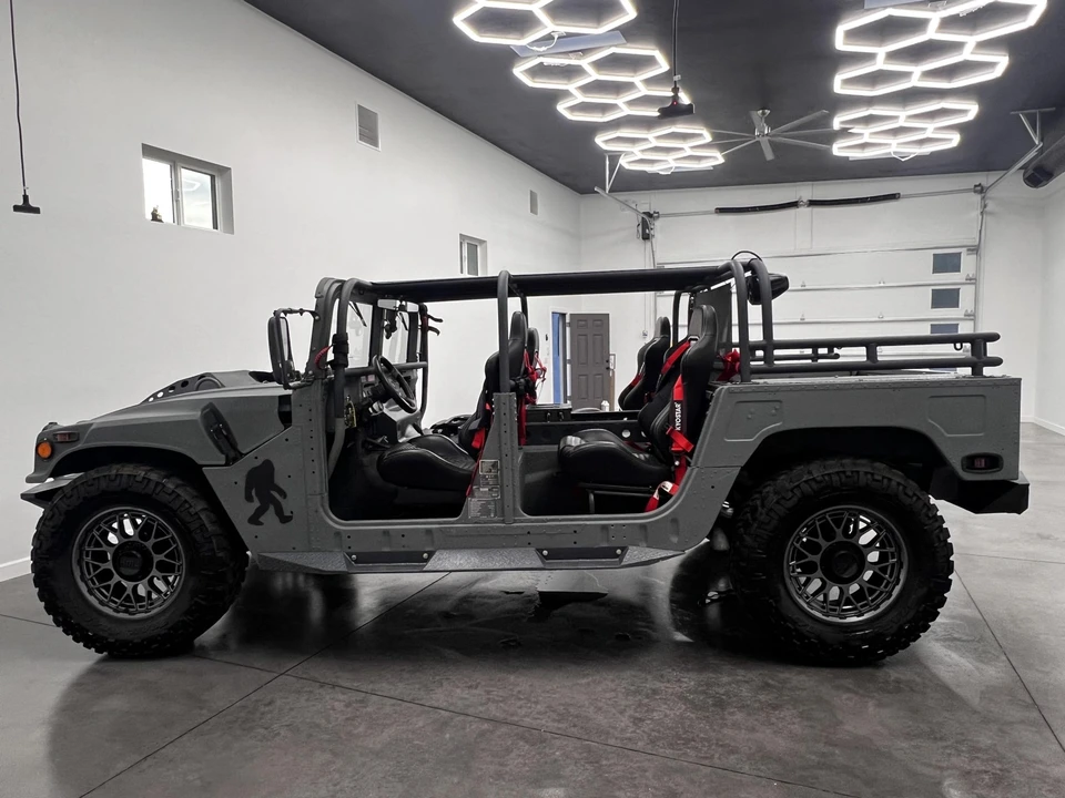 Hummer HMMWV - Image 5 of 31