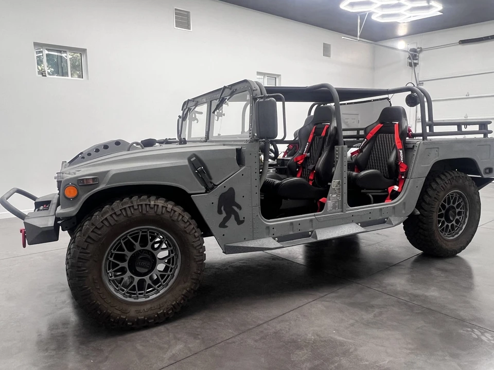 Hummer HMMWV - Image 4 of 31