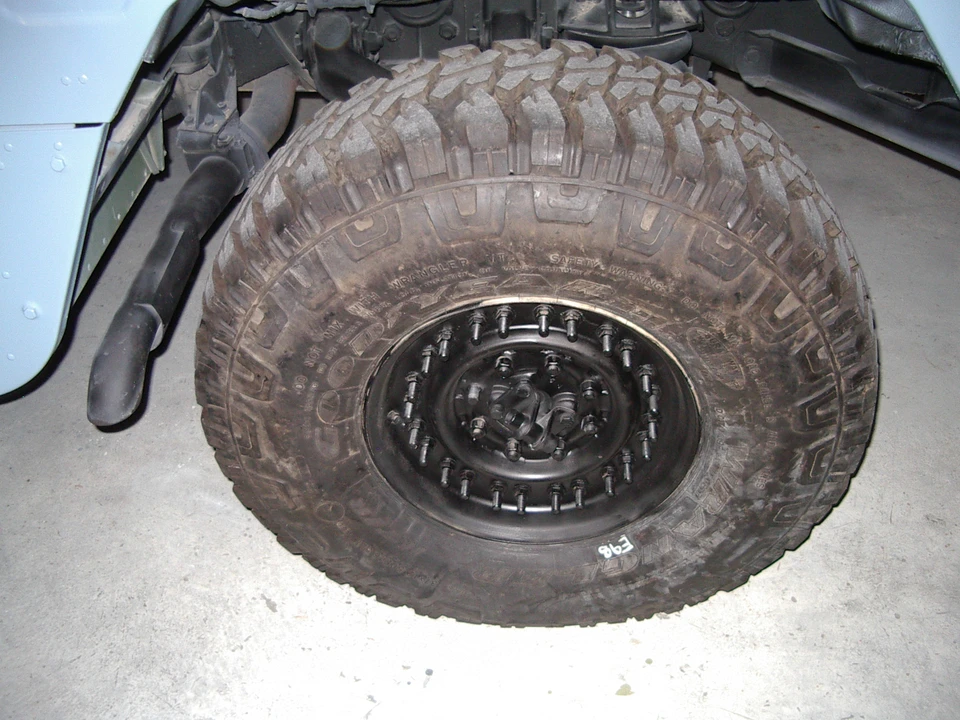 Hummer HMMWV - Image 28 of 31