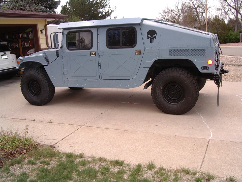 Hummer HMMWV - Image 4 of 31