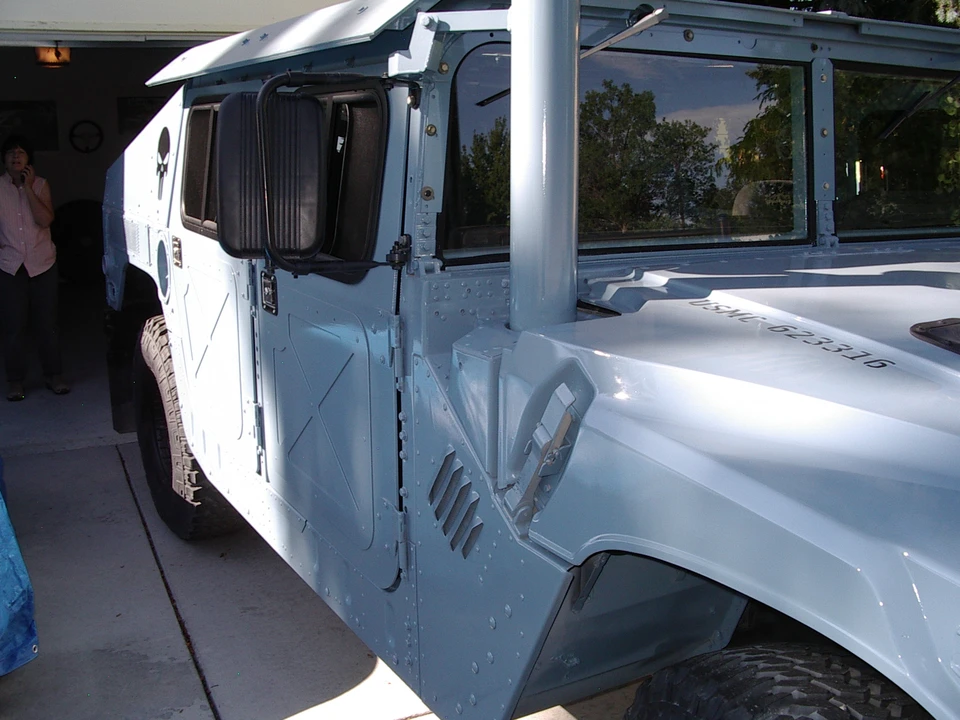 Hummer HMMWV - Image 13 of 31