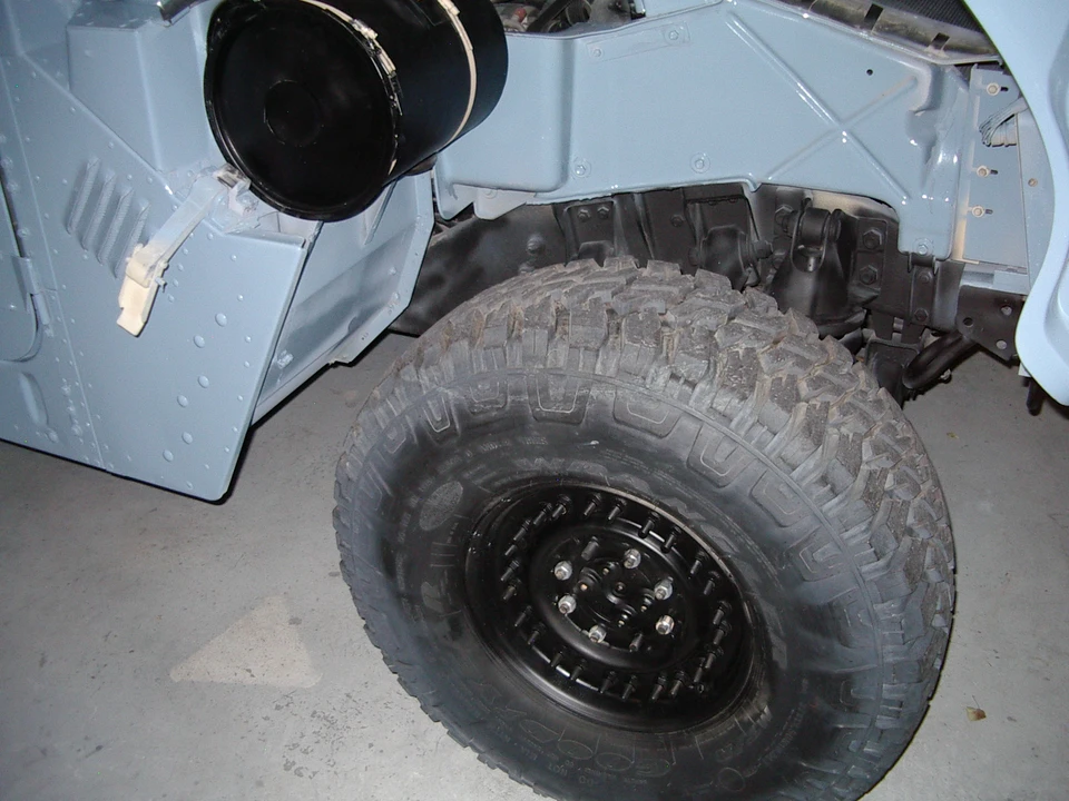 Hummer HMMWV - Image 24 of 31