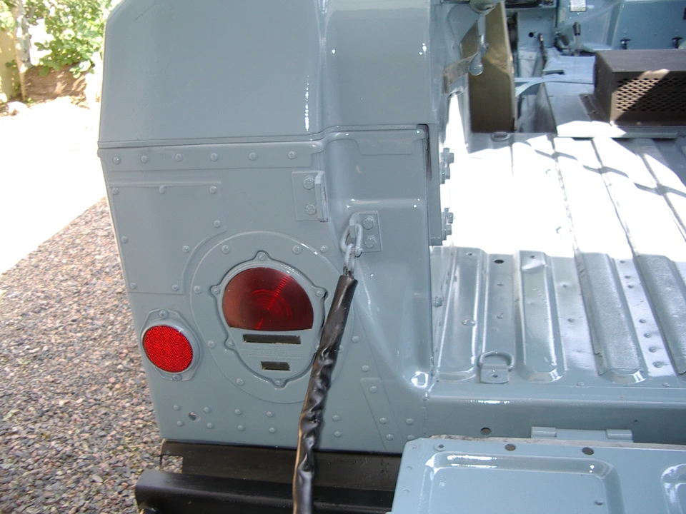 Hummer HMMWV - Image 21 of 31