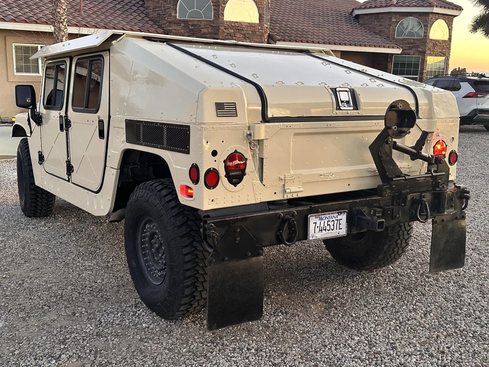 Hummer HMMWV - Image 7 of 31