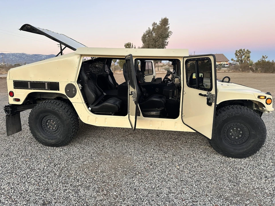 Hummer HMMWV - Image 31 of 31